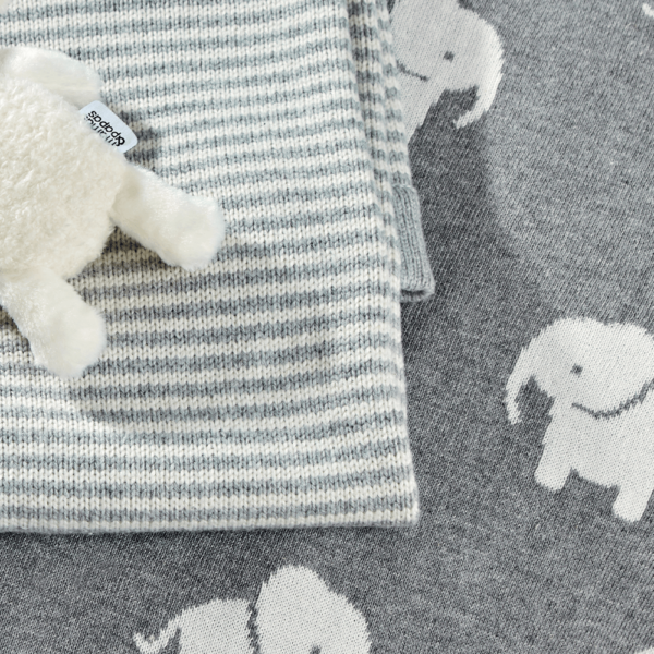 Knitted Blanket - Welcome to the World Elephant - Grey - Image 4